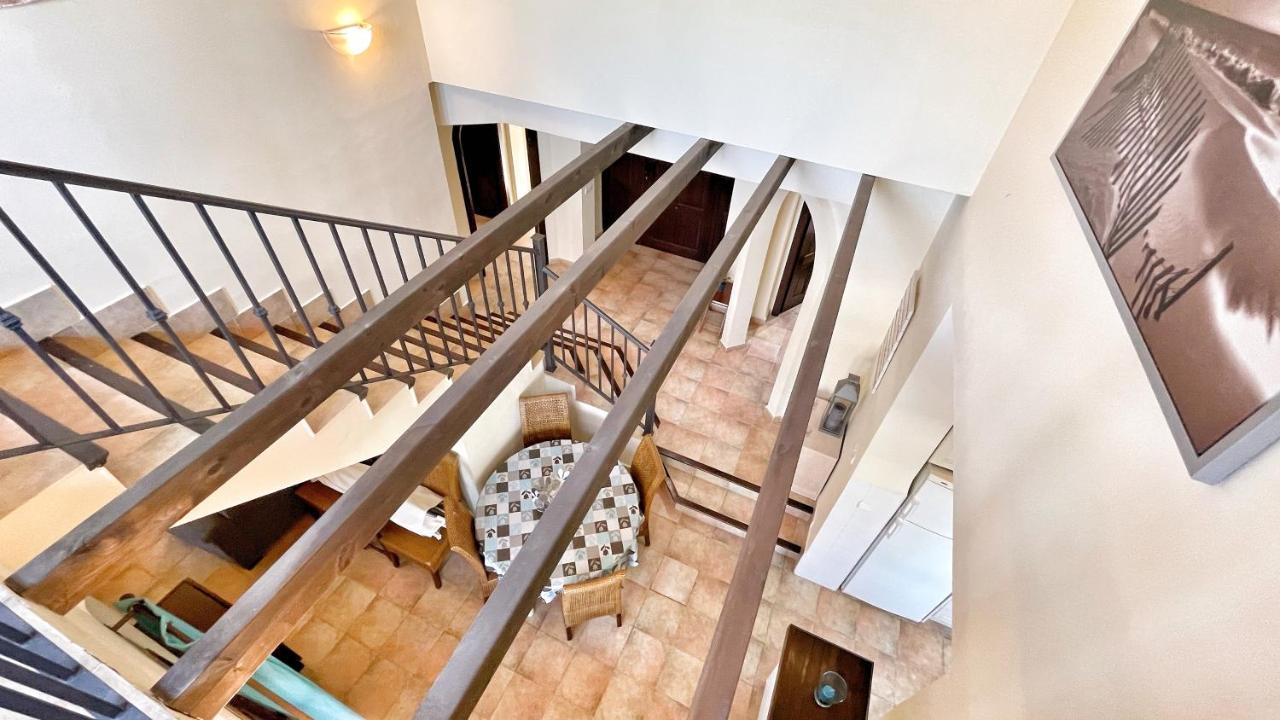 Hl 020 Luxury 3 Bedroom , High Standard Villa